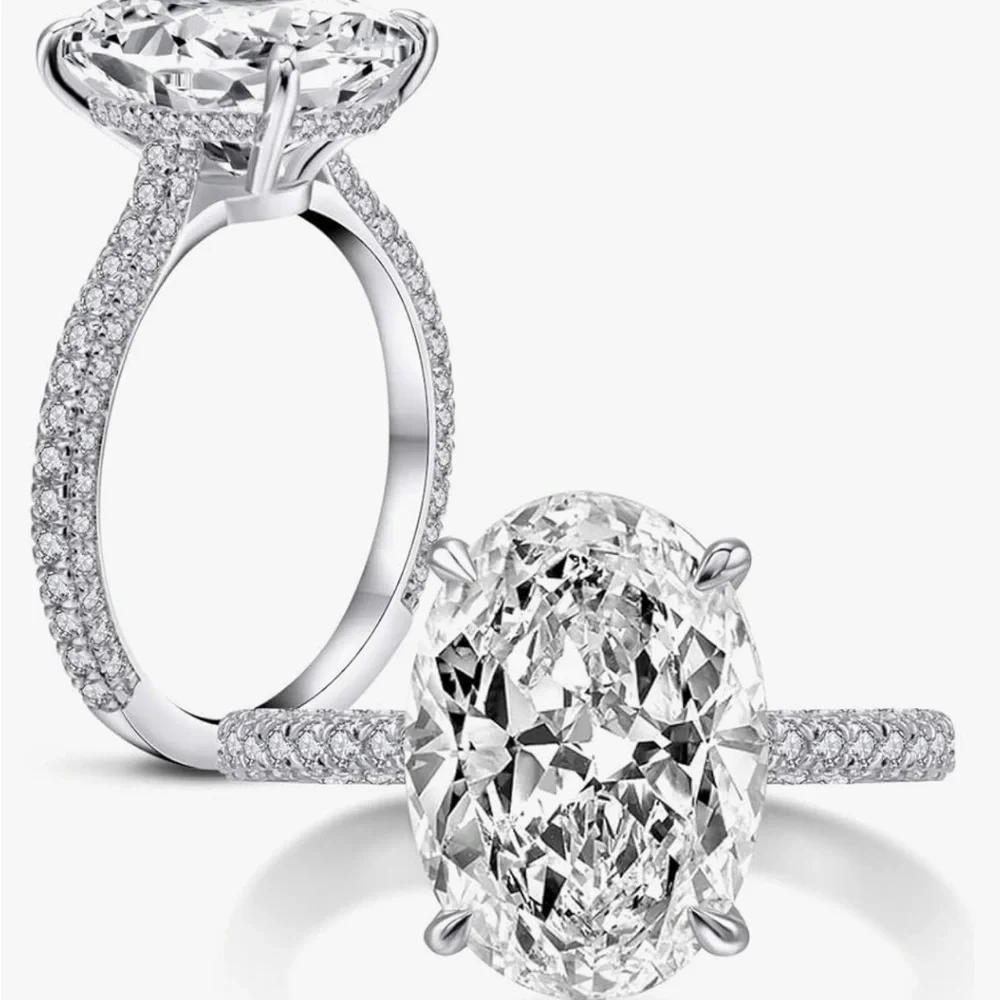 Beautiful Diamonique Ring - Picture 5 of 5